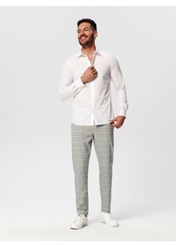 Sinsay - Koszula slim - biały ze sklepu Sinsay w kategorii Koszule męskie - zdjęcie 161962337