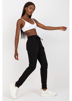 BASIC FEEL GOOD Czarne dresowe spodnie basic z wysokim stanem ze sklepu 5.10.15 w kategorii Spodnie damskie - zdjęcie 161980867