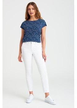 Spodnie klasyczne damskie białe ze sklepu 5.10.15 w kategorii Spodnie damskie - zdjęcie 161989609