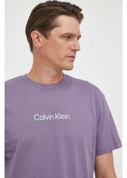 Calvin Klein t-shirt bawełniany kolor fioletowy wzorzysty ze sklepu ANSWEAR.com w kategorii T-shirty męskie - zdjęcie 162012945