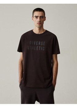 Koszulka ATH T 3 235 C. Brąz M ze sklepu Diverse w kategorii T-shirty męskie - zdjęcie 162038525