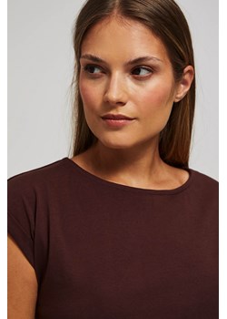 Bawełniany t-shirt brązowy ze sklepu Moodo.pl w kategorii Bluzki damskie - zdjęcie 162074605