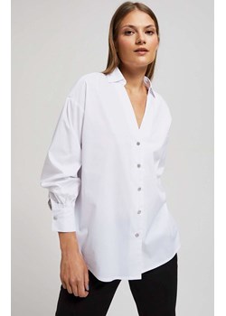 Koszula z ozdobnymi guzikami biała 4216, Kolor biały, Rozmiar XS, Moodo ze sklepu Primodo w kategorii Koszule damskie - zdjęcie 162083355