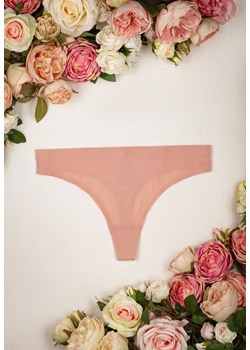 Różowe Bezszwowe Majtki Stringi Cevlun ze sklepu Born2be Odzież w kategorii Majtki damskie - zdjęcie 162107868