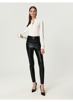 Sinsay - Spodnie z imitacji skóry - czarny ze sklepu Sinsay w kategorii Spodnie damskie - zdjęcie 162117447