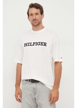 Tommy Hilfiger t-shirt bawełniany kolor beżowy z aplikacją ze sklepu ANSWEAR.com w kategorii T-shirty męskie - zdjęcie 162121498