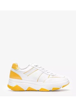 Biało żółte sneakersy Julissa ze sklepu gemre w kategorii Buty sportowe damskie - zdjęcie 162208137