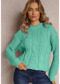 Zielony Sweter o Klasycznym Fasonie z Modnym Splotem Siloma ze sklepu Renee odzież w kategorii Swetry damskie - zdjęcie 162347235