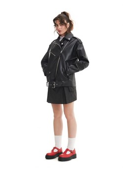 Cropp - Czarna kurtka oversize z imitacji skóry - czarny ze sklepu Cropp w kategorii Kurtki damskie - zdjęcie 162357398