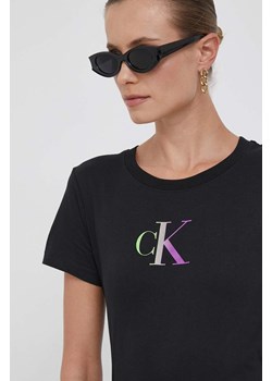 Calvin Klein Jeans t-shirt bawełniany kolor czarny ze sklepu ANSWEAR.com w kategorii Bluzki damskie - zdjęcie 162358497