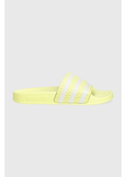 adidas Originals klapki Adilette IE9616 damskie kolor żółty ze sklepu PRM w kategorii Klapki damskie - zdjęcie 162390387