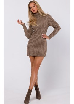 Dzianinowa obcisła sukienka damska swetrowa z golfem brązowa M770, Kolor brązowy, Rozmiar L/XL, MOE ze sklepu Primodo w kategorii Sukienki - zdjęcie 162397856
