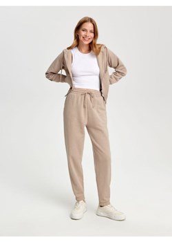 Sinsay - Spodnie dresowe - beżowy ze sklepu Sinsay w kategorii Spodnie damskie - zdjęcie 162410726