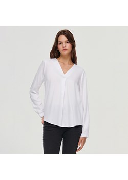 Gładka bluzka z wiskozy biała - Biały ze sklepu House w kategorii Bluzki damskie - zdjęcie 162509678