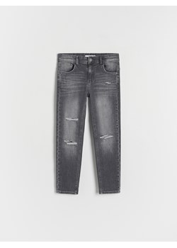Reserved - Jeansy slim z przetarciami - szary ze sklepu Reserved w kategorii Spodnie chłopięce - zdjęcie 162525289