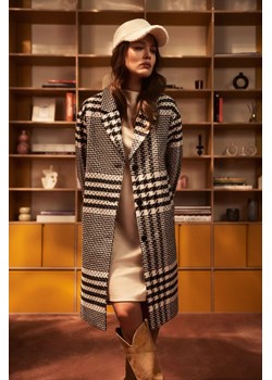 Długi płaszcz ze sklepu Moodo.pl w kategorii Płaszcze damskie - zdjęcie 162543616