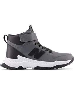Buty dziecięce New Balance GT800TG3 – szare ze sklepu New Balance Poland w kategorii Buty sportowe dziecięce - zdjęcie 162557395