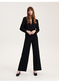 Reserved - Gładkie spodnie - czarny ze sklepu Reserved w kategorii Spodnie damskie - zdjęcie 162690208