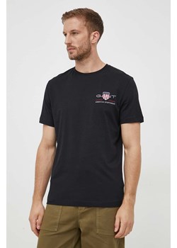 Gant t-shirt bawełniany kolor czarny z aplikacją ze sklepu ANSWEAR.com w kategorii T-shirty męskie - zdjęcie 162717215