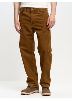 Spodnie męskie sztruksowe brązowe Isaac Cord 803 ze sklepu Big Star w kategorii Spodnie męskie - zdjęcie 162737686