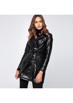 Damski płaszcz z ekoskóry z paskiem czarno-grafitowy ze sklepu WITTCHEN w kategorii Płaszcze damskie - zdjęcie 162746508
