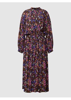 Sukienka midi z wiskozy z kopertowym stylu ze sklepu Peek&Cloppenburg  w kategorii Sukienki - zdjęcie 162759349