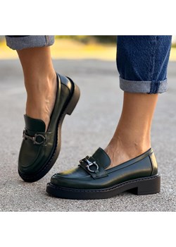 Zielone loafersy damskie z eko skóry, mokasyny SERGIO LEONE BT196 ze sklepu suzana.pl w kategorii Mokasyny damskie - zdjęcie 162779119