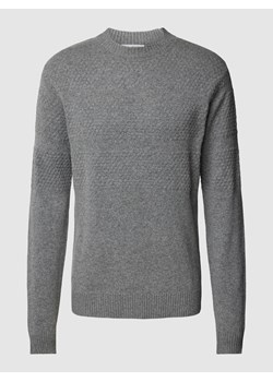 Sweter z dzianiny z okrągłym dekoltem model ‘SKIPPER’ ze sklepu Peek&Cloppenburg  w kategorii Swetry męskie - zdjęcie 162811137