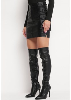 Czarna Spódnica Mini z Kieszeniami Cargo z Imitacji Skóry Kerris ze sklepu Born2be Odzież w kategorii Spódnice - zdjęcie 162820726