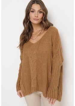 Brązowy Sweter Vedera ze sklepu Born2be Odzież w kategorii Swetry damskie - zdjęcie 162820788