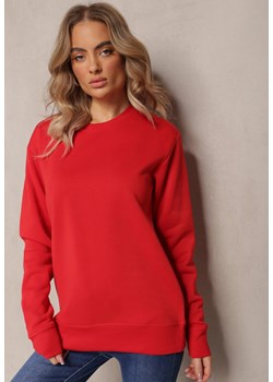 Czerwona Klasyczna Bluza Zakładana Przez Głowę z Gładkiej Dzianiny Velitena ze sklepu Renee odzież w kategorii Bluzy damskie - zdjęcie 162830098