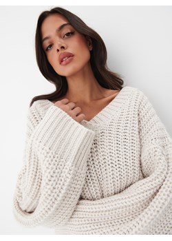 Mohito - Sweter z frędzlami - kremowy ze sklepu Mohito w kategorii Swetry damskie - zdjęcie 162842669
