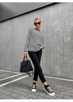 Bluzka Basic Line Black Stripes ze sklepu Clothstore w kategorii Bluzki damskie - zdjęcie 162861518