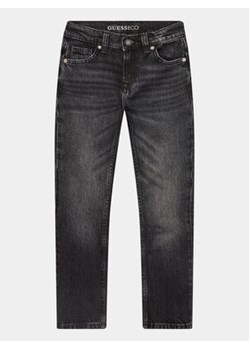 Guess Spodnie dresowe L3BA01 D55S1 Kolorowy Relaxed Fit ze sklepu MODIVO w kategorii Spodnie chłopięce - zdjęcie 162908317