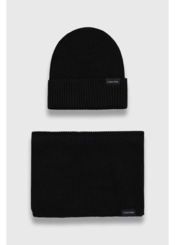 Calvin Klein czapka i szalik z domieszką kaszmiru kolor czarny ze sklepu ANSWEAR.com w kategorii Dodatki męskie - zdjęcie 162930088