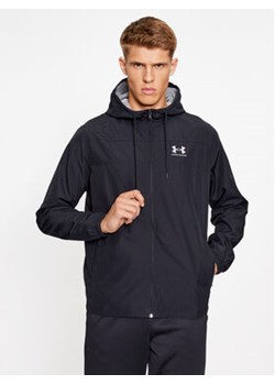 Under Armour Kurtka przejściowa Ua Sportstyle Windbreaker 1361621 Czarny Loose Fit ze sklepu MODIVO w kategorii Kurtki męskie - zdjęcie 162941058