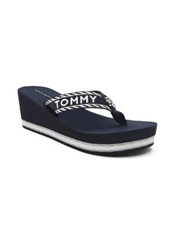 Tommy Hilfiger Japonki TOMMY WEBBING H WEDGE ze sklepu Gomez Fashion Store w kategorii Klapki damskie - zdjęcie 163322298