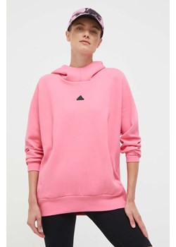 adidas bluza Z.N.E damska kolor różowy z kapturem gładka ze sklepu ANSWEAR.com w kategorii Bluzy damskie - zdjęcie 163358619