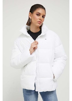 Tommy Jeans kurtka damska kolor biały zimowa ze sklepu ANSWEAR.com w kategorii Kurtki damskie - zdjęcie 163365869