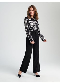 Sinsay - Spodnie z kieszeniami - czarny ze sklepu Sinsay w kategorii Spodnie damskie - zdjęcie 163422398