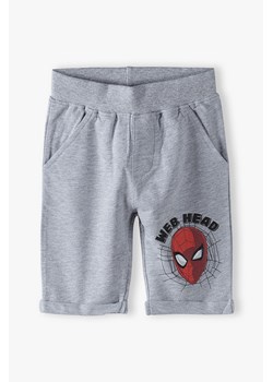 Spodenki chłopięce Spiderman - szare ze sklepu 5.10.15 w kategorii Spodenki chłopięce - zdjęcie 163442146