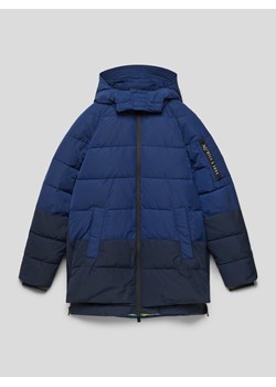 Płaszcz pikowany z detalem z logo ze sklepu Peek&Cloppenburg  w kategorii Kurtki chłopięce - zdjęcie 163462787