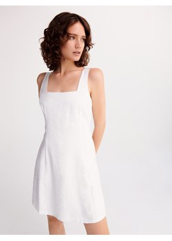 Reserved - Sukienka mini z wiskozy - złamana biel ze sklepu Reserved w kategorii Sukienki - zdjęcie 163471635