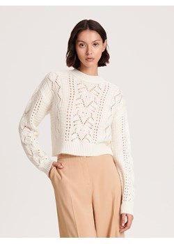 Reserved - Sweter z ażurowym wzorem - kremowy ze sklepu Reserved w kategorii Swetry damskie - zdjęcie 163480647