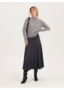Reserved - Gładki sweter - szary ze sklepu Reserved w kategorii Swetry damskie - zdjęcie 163486018