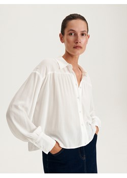 Reserved - Koszula z wiskozy - złamana biel ze sklepu Reserved w kategorii Koszule damskie - zdjęcie 163487945