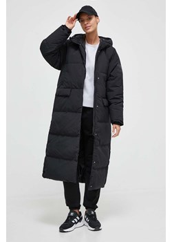 adidas kurtka puchowa damska kolor czarny zimowa ze sklepu ANSWEAR.com w kategorii Kurtki damskie - zdjęcie 163493117