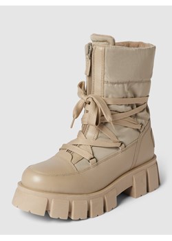 Buty z podeszwą na platformie model ‘LISBETH’ ze sklepu Peek&Cloppenburg  w kategorii Workery damskie - zdjęcie 163502845