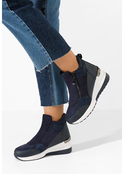 Granatowe botki na koturnie Zalaga ze sklepu Zapatos w kategorii Botki - zdjęcie 163539266