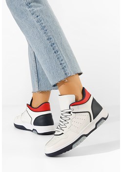 Białe sneakersy wysokie Ivanka ze sklepu Zapatos w kategorii Buty sportowe damskie - zdjęcie 163561287